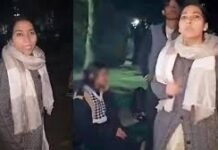 BJP Councillor Munesh Dedha Questions Adults Sitting in Delhi Park. bjp