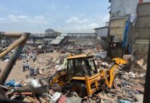 Garib Nagar Demolition Bandra East garib nagar